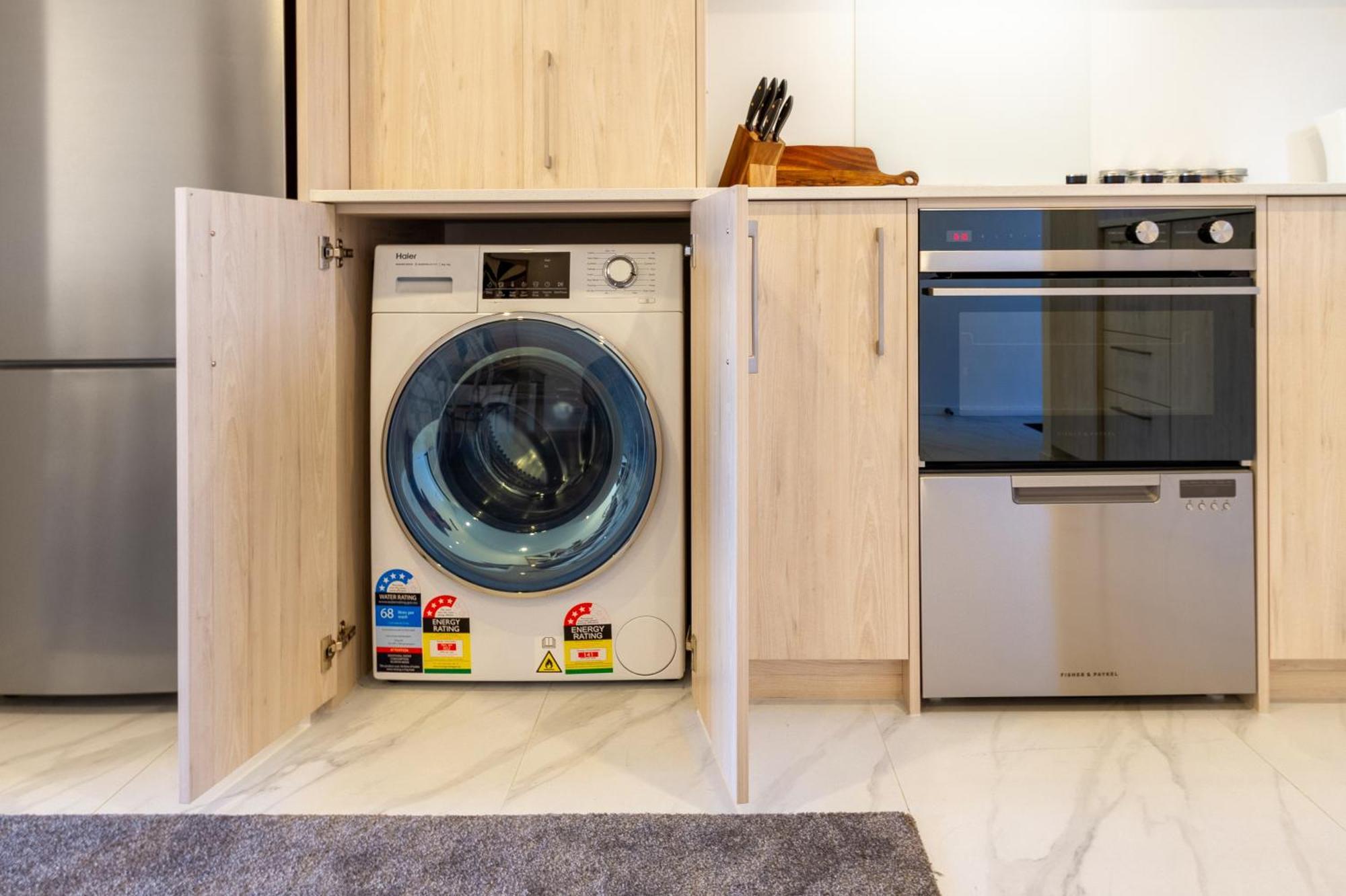 Chic 2-Bed Gem: Trust Arena Proximity - West Akl Apartment Auckland Exterior foto