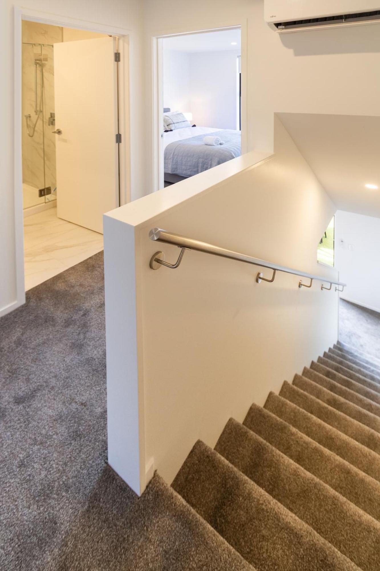 Chic 2-Bed Gem: Trust Arena Proximity - West Akl Apartment Auckland Exterior foto